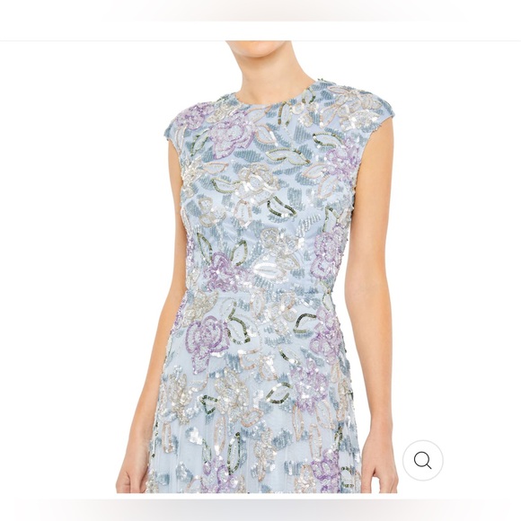 Sequined high neck cap sleeve long gown - Picture 3 of 3